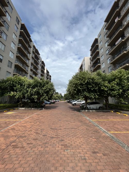 Apartamento de 2 alcobas en venta en Las Palmas, Ricaurte, 58 m² · foto 12 de 20