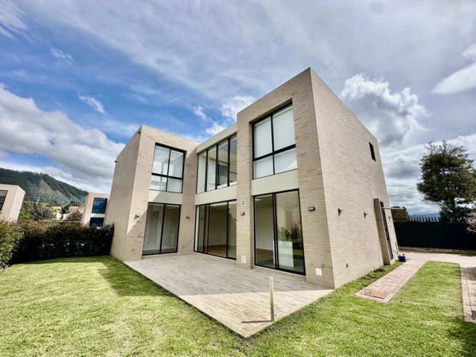 Casa de 3 alcobas en venta en Chuntame, Cajicá, 177 m² · foto 17 de 24