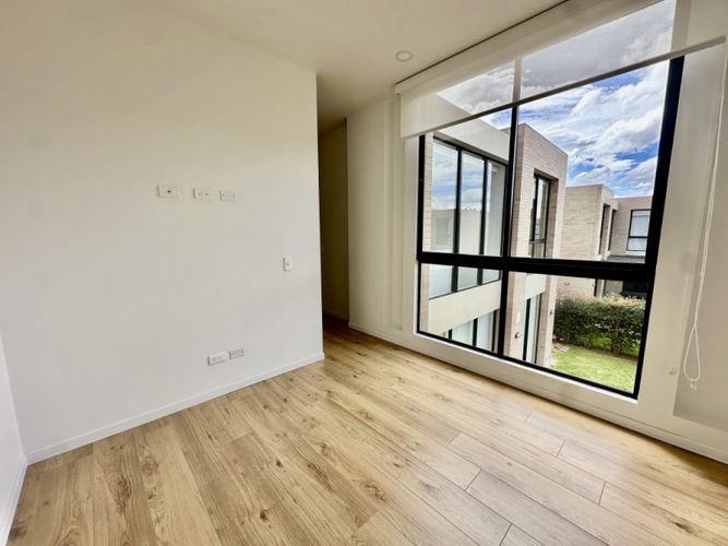 Casa de 3 alcobas en venta en Chuntame, Cajicá, 177 m² · foto 19 de 24