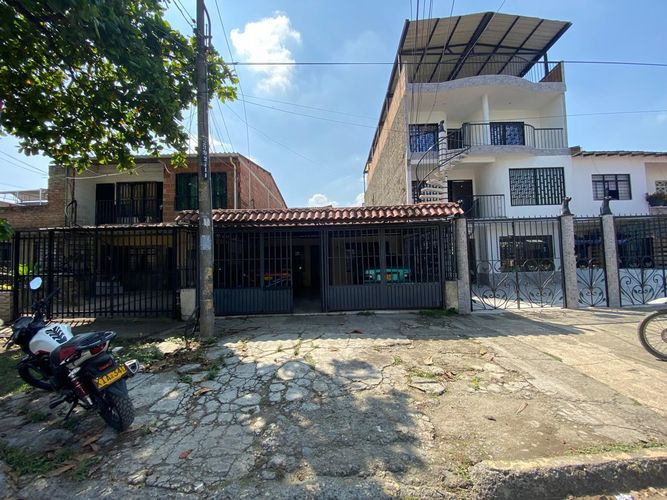 Casa de 4 alcobas en venta en El Jardin, Cali, 171 m² · foto 3 de 13
