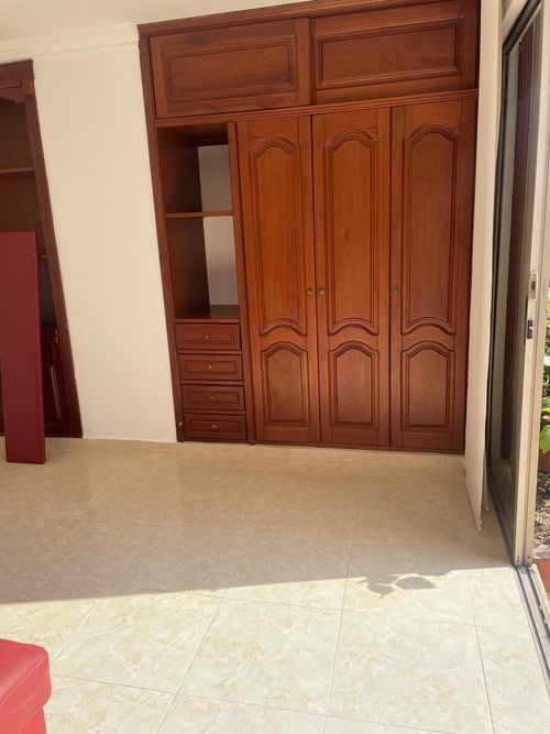 Apartamento de 4 alcobas en venta en Cabecera Del Llano, Bucaramanga, 198 m² · foto 10 de 21