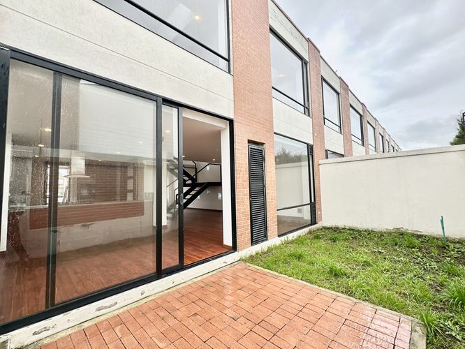 Casa de 3 alcobas en venta en Bojaca, Chía, 162 m² · foto 5 de 24