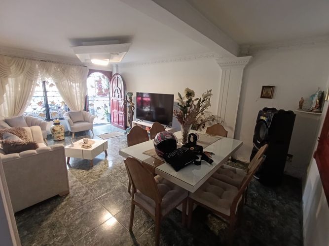 Casa de 6 alcobas en venta en Rincon De Piedra Pintada, Ibagué, 250 m² · foto 20 de 24