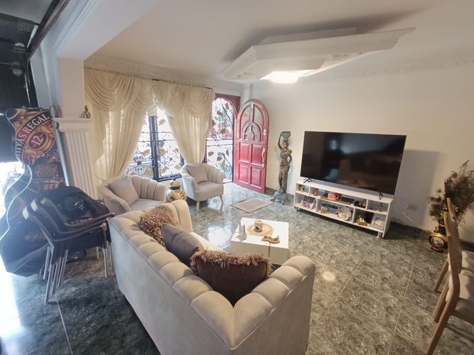 Casa de 6 alcobas en venta en Rincon De Piedra Pintada, Ibagué, 250 m² · foto 21 de 24