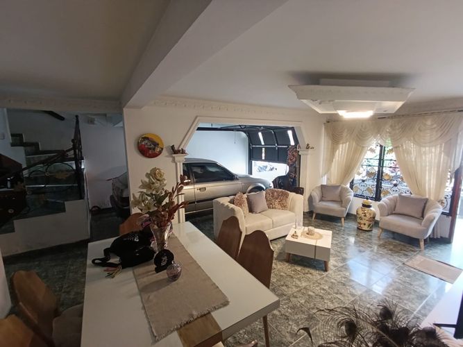 Casa de 6 alcobas en venta en Rincon De Piedra Pintada, Ibagué, 250 m² · foto 19 de 24