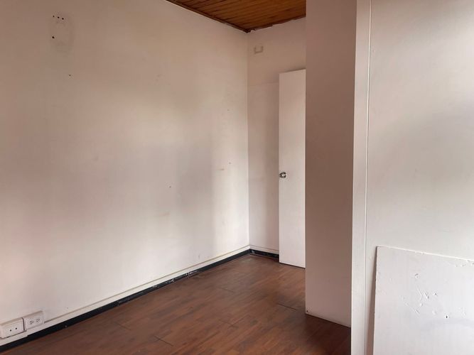 Local en arriendo en El Poblado, Medellín, 26 m² · foto 7 de 8