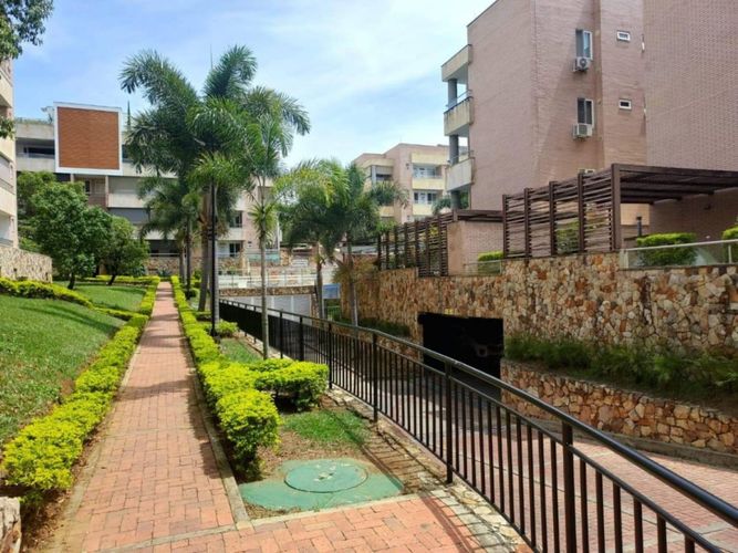 Apartamento de 3 alcobas en venta en Pance, Cali, 195 m² · foto 17 de 18