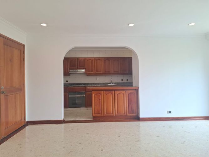 Apartamento de 2 alcobas en arriendo en El Poblado, Medellín, 82 m² · foto 9 de 18