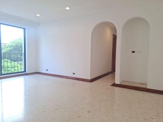 Apartamento de 2 alcobas en arriendo en El Poblado, Medellín, 82 m² · foto 2 de 18