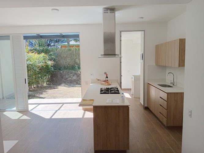 Casa de 3 alcobas en venta en Lomitas, La Ceja, 123 m² · foto 4 de 22
