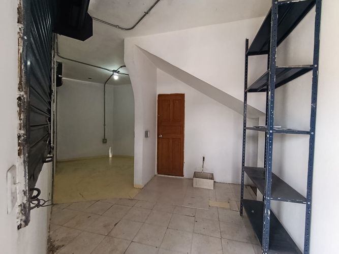 Local en arriendo en Cristo Rey, Medellín, 20 m² · foto 5 de 9