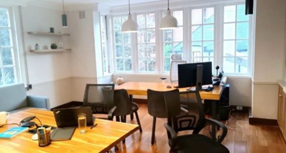 Casa de 5 alcobas en venta en Los Rosales, Bogotá, 1200 m² · foto 17 de 22