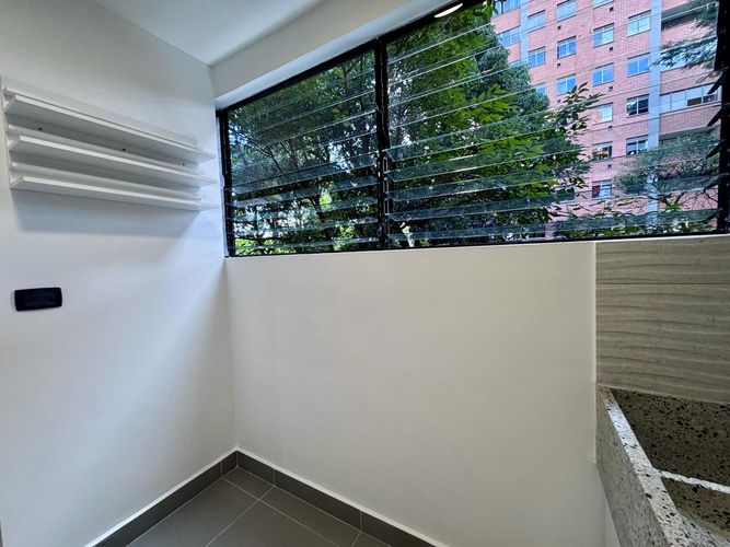 Apartamento de 3 alcobas en arriendo en El Diamante No. 2, Medellín, 130 m² · foto 6 de 20