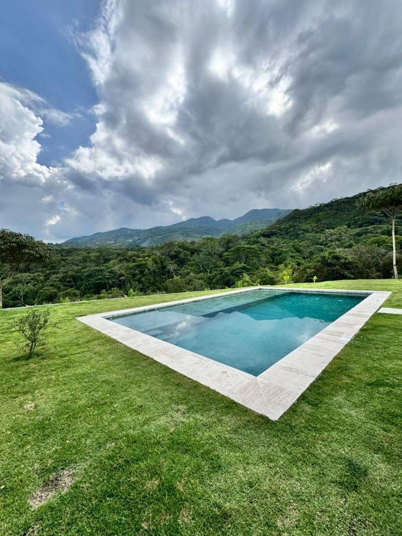 Casa en Arriendo en Pance, Cali