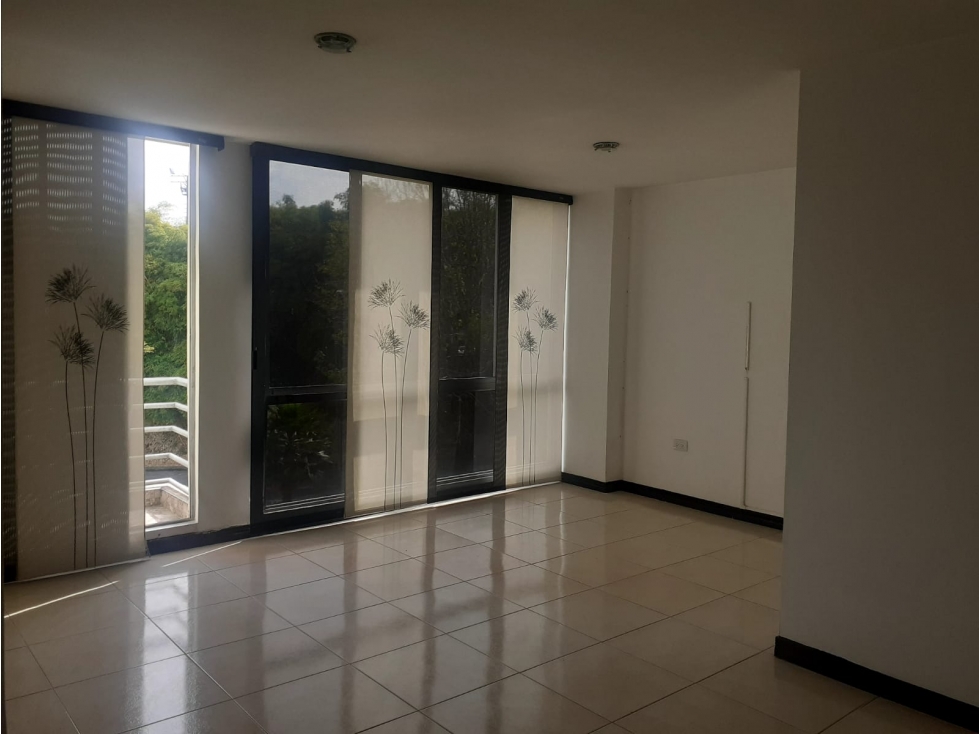 Apartamento en venta en Terminal, Pereira · foto 4 de 24