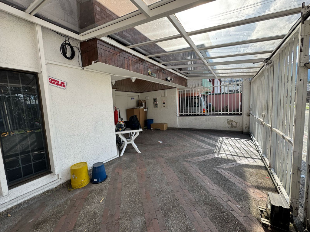 Casa en venta en Polo Club, Bogotá · foto 5 de 9