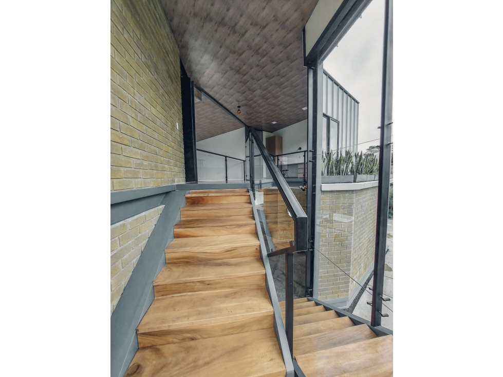 Casa en venta en San Jose Sur, Pereira · foto 10 de 13