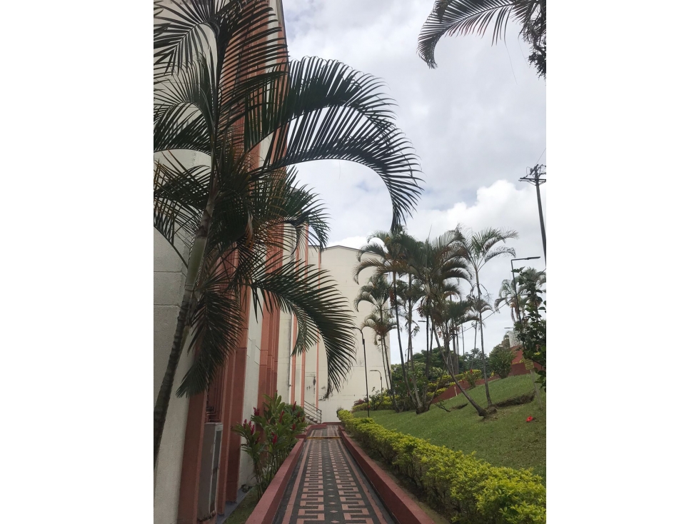 Apartamento en venta en El Plumon, Pereira · foto 3 de 23
