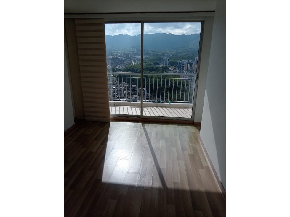 Apartamento en venta en Cr. Coomes, Dosquebradas · foto 5 de 24