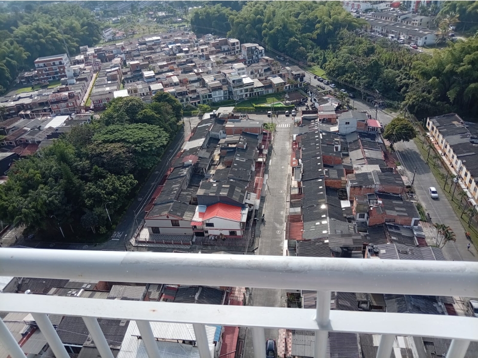Apartamento en venta en Cr. Coomes, Dosquebradas · foto 8 de 24