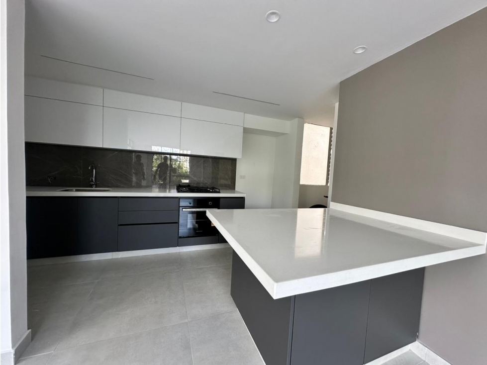 Apartamento en venta en Los Laureles, Armenia · foto 3 de 18