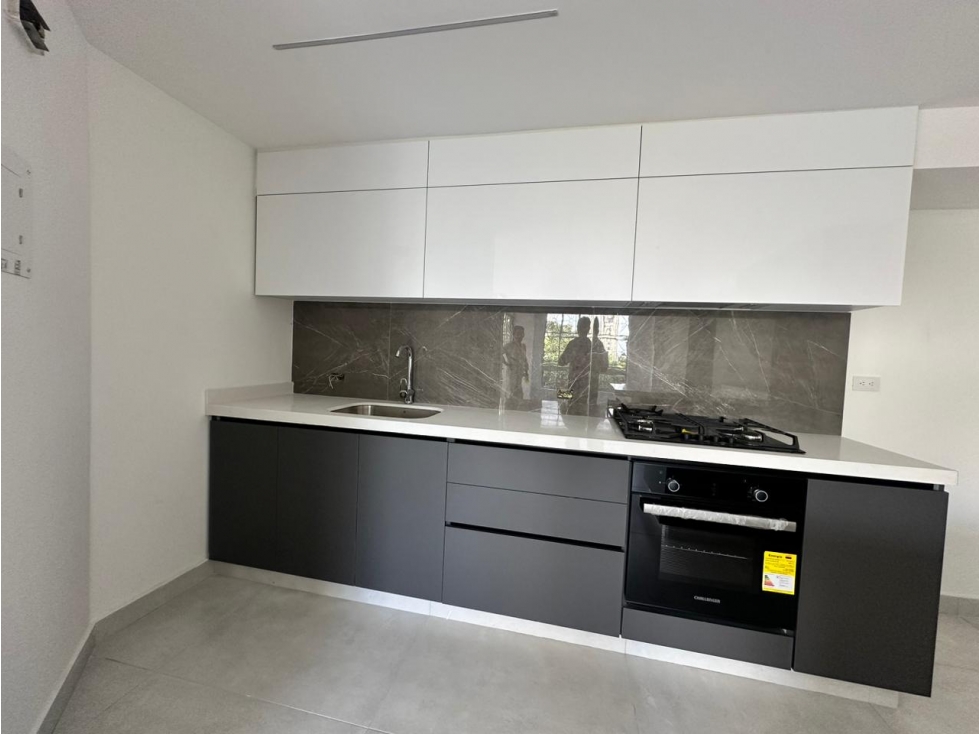 Apartamento en venta en Los Laureles, Armenia · foto 4 de 18