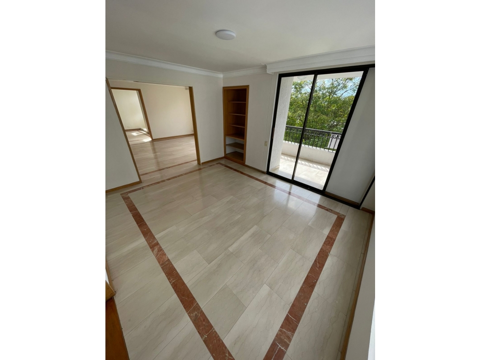 Apartamento en venta en Los Alamos, Pereira · foto 8 de 24