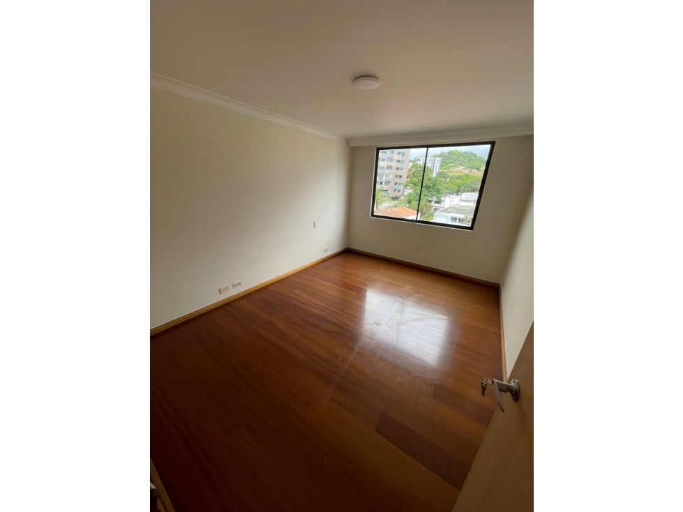Apartamento en venta en Los Alamos, Pereira · foto 12 de 24