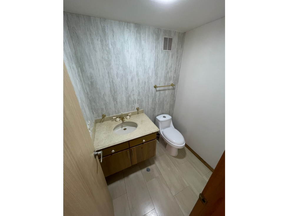 Apartamento en venta en Los Alamos, Pereira · foto 24 de 24