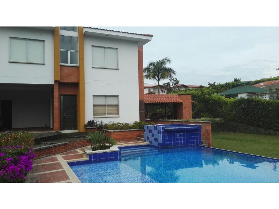 Casa en venta en Cerritos, Pereira · foto 2 de 23