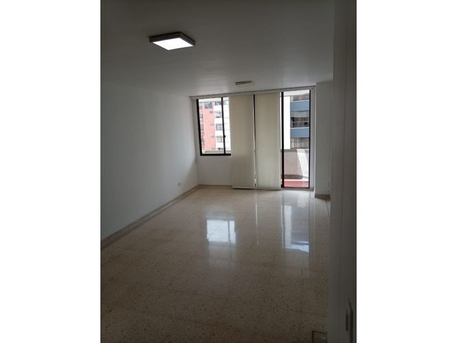Apartamento en venta en Pinares, Pereira · foto 9 de 24