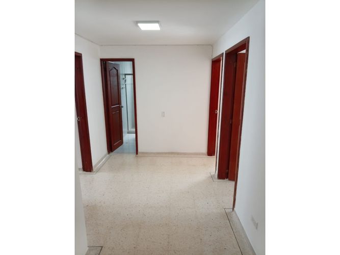 Apartamento en venta en Pinares, Pereira · foto 10 de 24