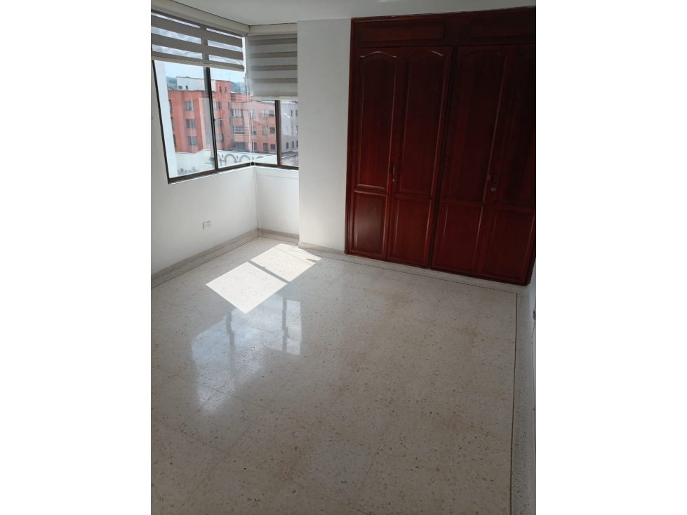 Apartamento en venta en Pinares, Pereira · foto 19 de 24