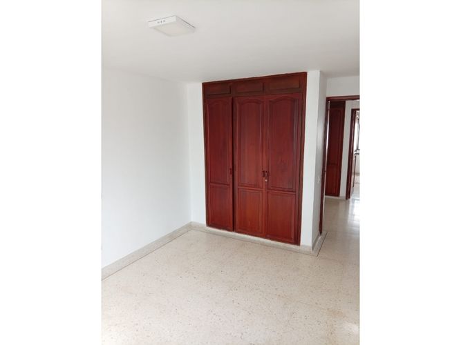 Apartamento en venta en Pinares, Pereira · foto 24 de 24