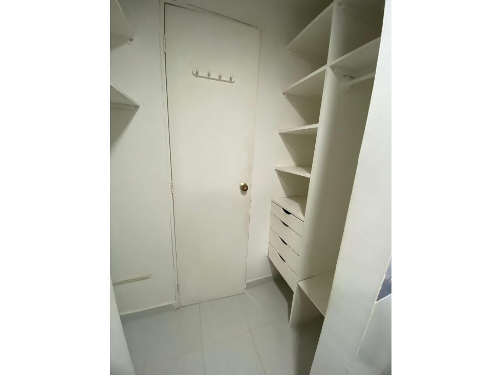 Apartamento en venta en Pereira, Pereira · foto 7 de 14