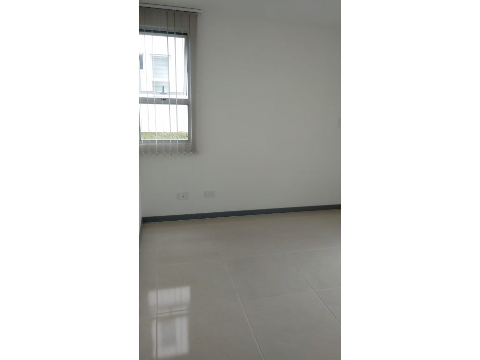 Apartamento en venta en Bosques De Cantabria, Pereira · foto 12 de 24