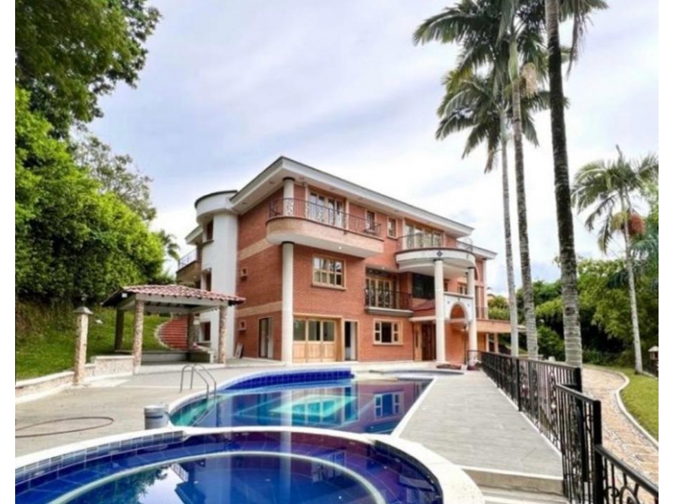 Casa en venta en Cerritos, Pereira · foto 3 de 16