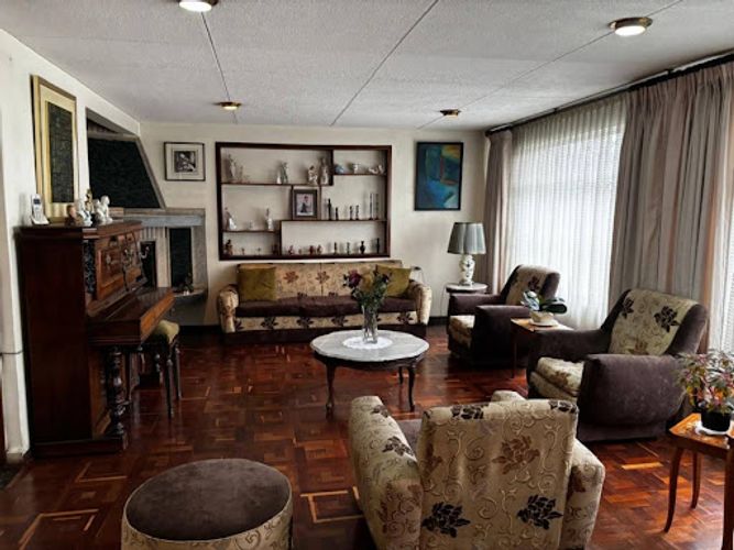 Casa de 6 alcobas en venta en Galerias, Bogotá, 323 m² · foto 7 de 24