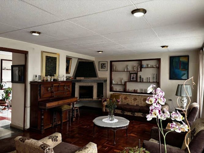 Casa de 6 alcobas en venta en Galerias, Bogotá, 323 m² · foto 8 de 24