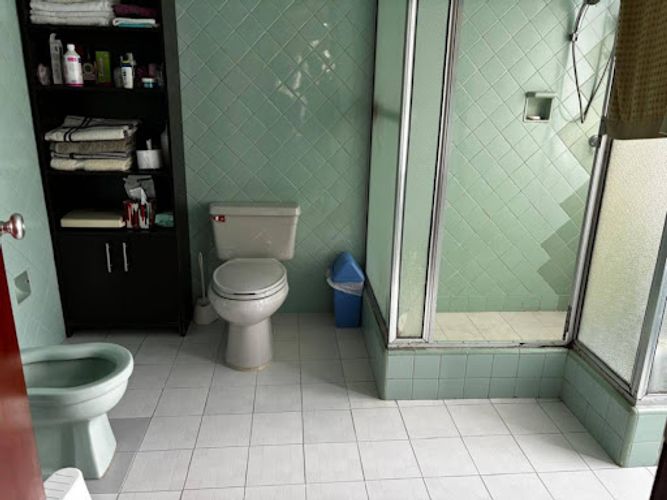 Casa de 6 alcobas en venta en Galerias, Bogotá, 323 m² · foto 23 de 24