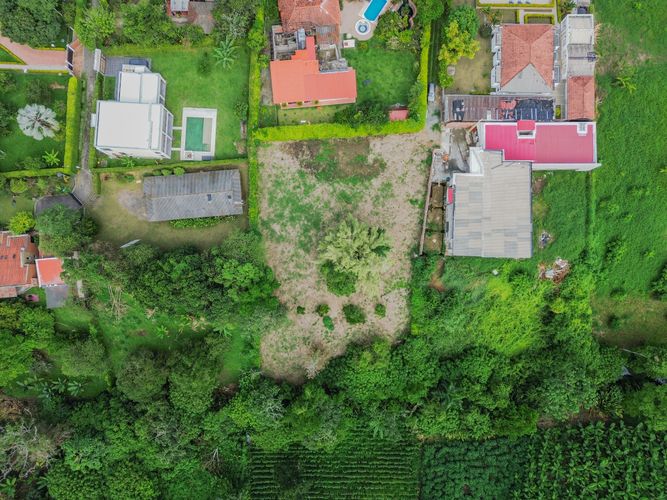 Lote en venta en Armenia, 2600 m² · foto 4 de 24