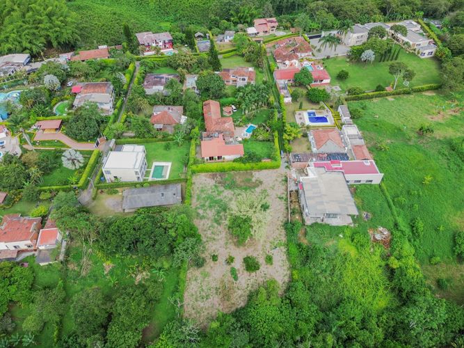 Lote en venta en Armenia, 2600 m² · foto 8 de 24
