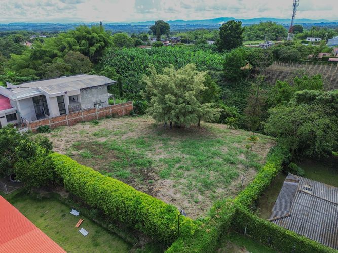 Lote en venta en Armenia, 2600 m² · foto 10 de 24