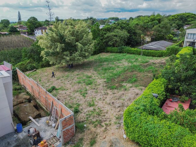Lote en venta en Armenia, 2600 m² · foto 12 de 24