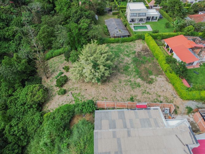 Lote en venta en Armenia, 2600 m² · foto 11 de 24