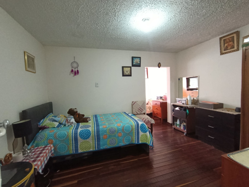 Casa en venta en Barrios Unidos, Bogotá · foto 9 de 24