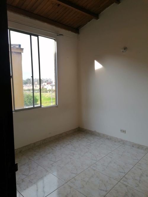 Apartamento de 3 alcobas en venta en Boita, Bogotá, 57 m² · foto 4 de 16