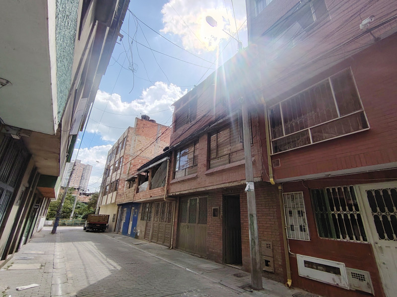 Casa en venta en Suba Las Mercedes, Bogotá · foto 2 de 19