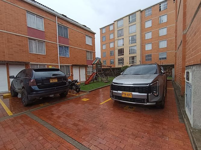 Casa de 2 alcobas en venta en Centro, Soacha, 62 m² · foto 4 de 24
