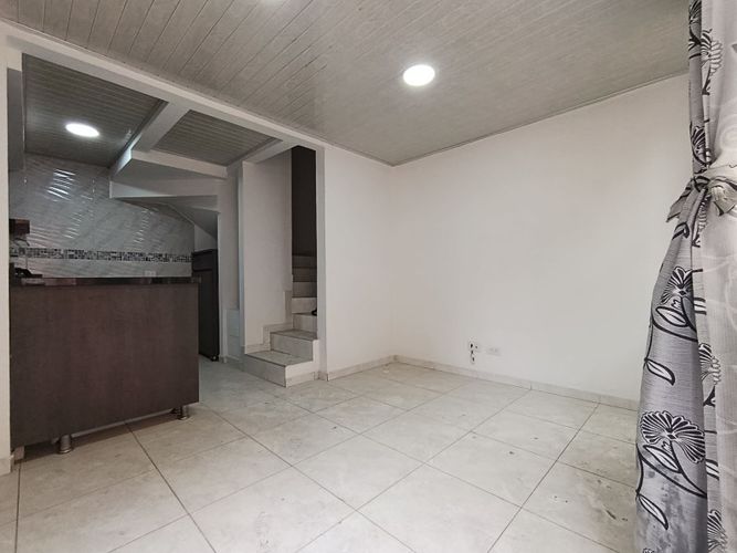 Casa de 2 alcobas en venta en Centro, Soacha, 62 m² · foto 5 de 24